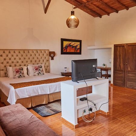 Hotel Santos De Piedra - Maranatha בריצ'ארה מראה חיצוני תמונה