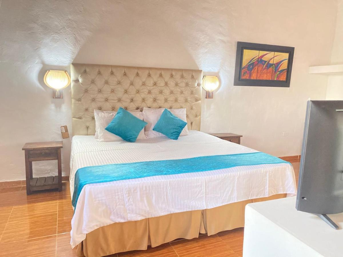 Hotel Santos De Piedra - Maranatha בריצ'ארה מראה חיצוני תמונה