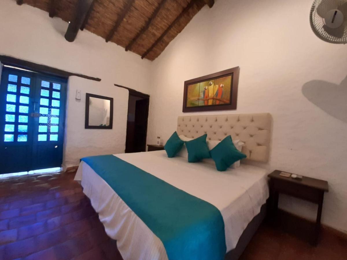 Hotel Santos De Piedra - Maranatha בריצ'ארה מראה חיצוני תמונה