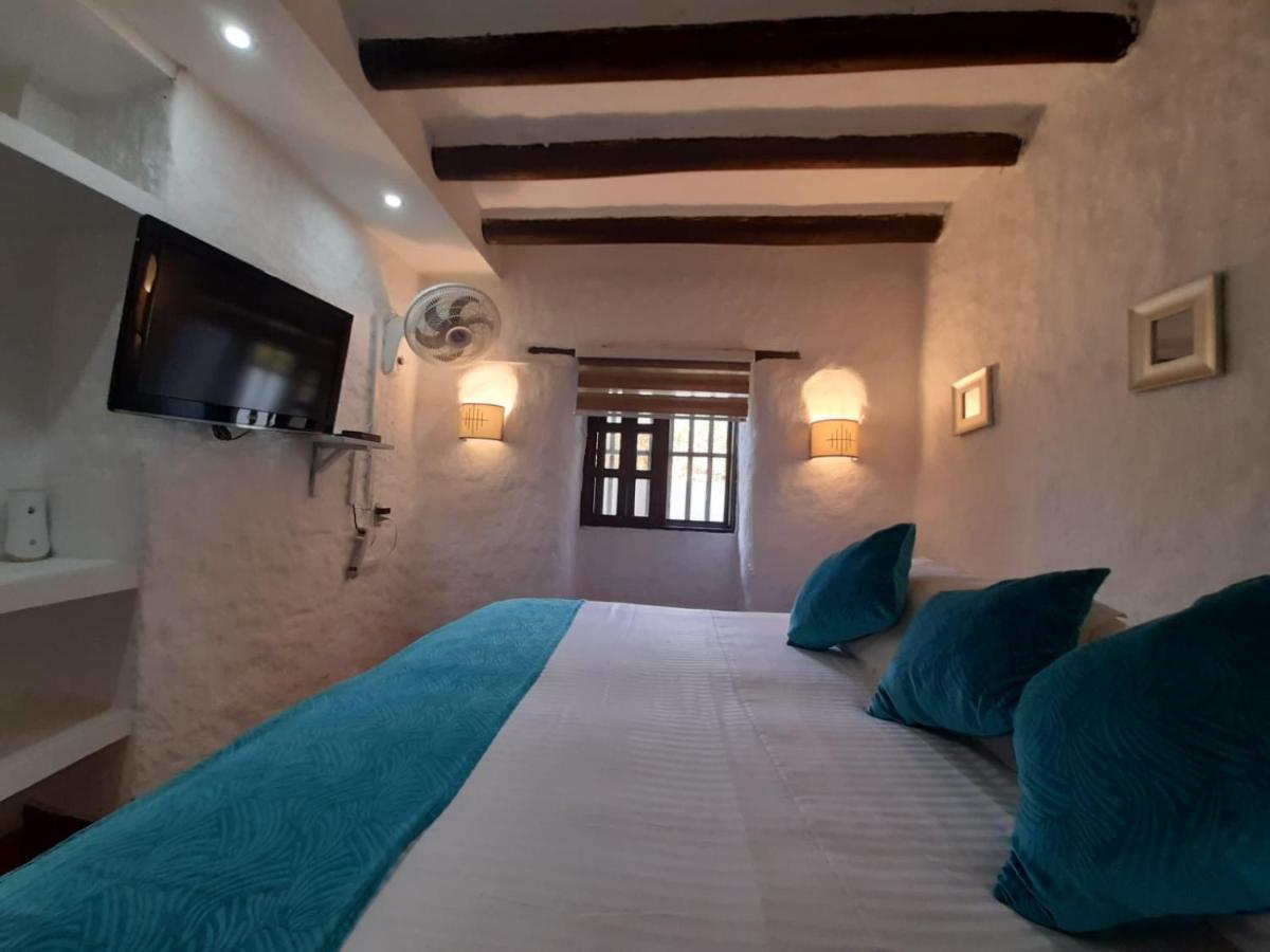 Hotel Santos De Piedra - Maranatha בריצ'ארה מראה חיצוני תמונה
