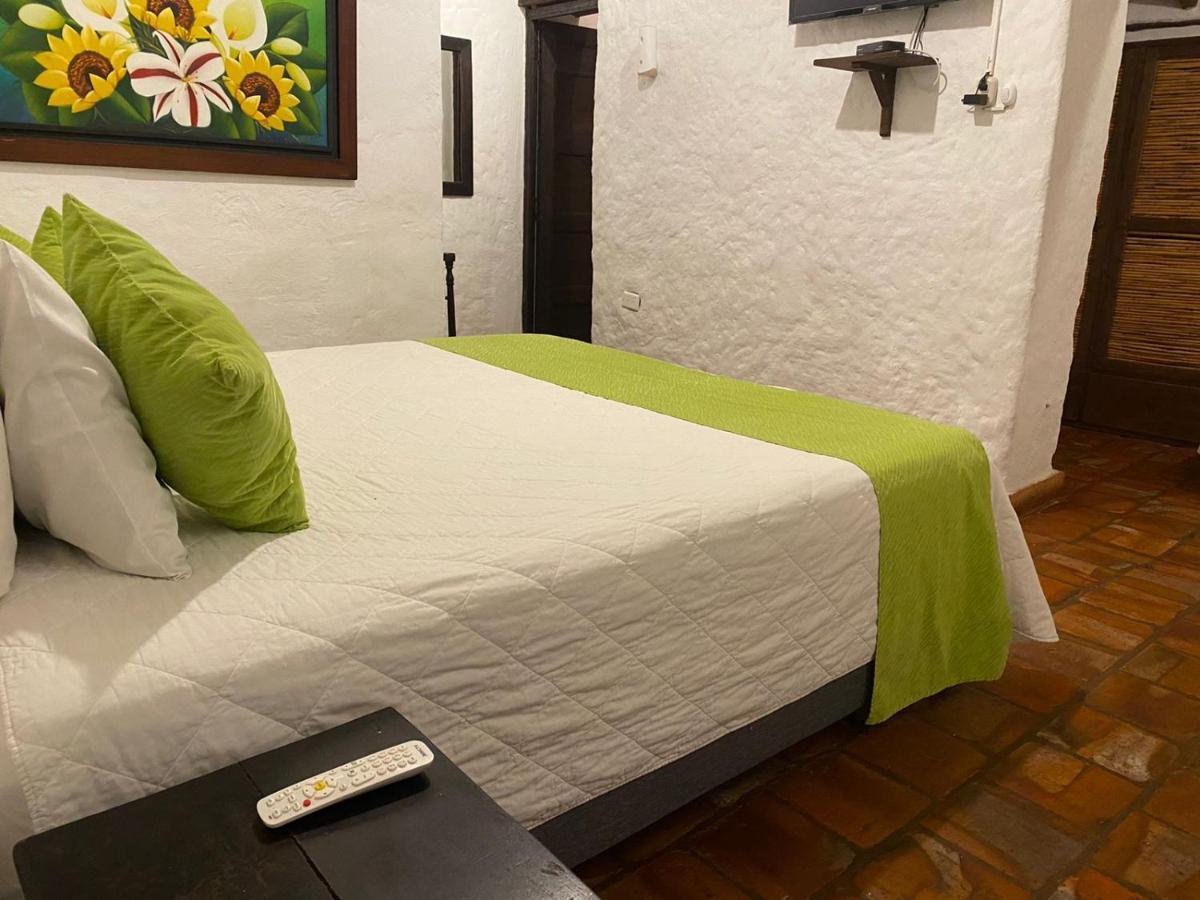 Hotel Santos De Piedra - Maranatha בריצ'ארה מראה חיצוני תמונה