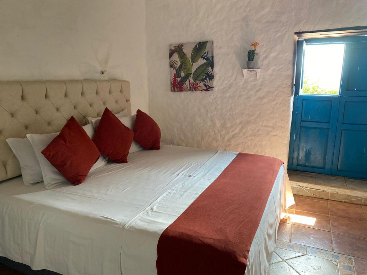 Hotel Santos De Piedra - Maranatha בריצ'ארה מראה חיצוני תמונה