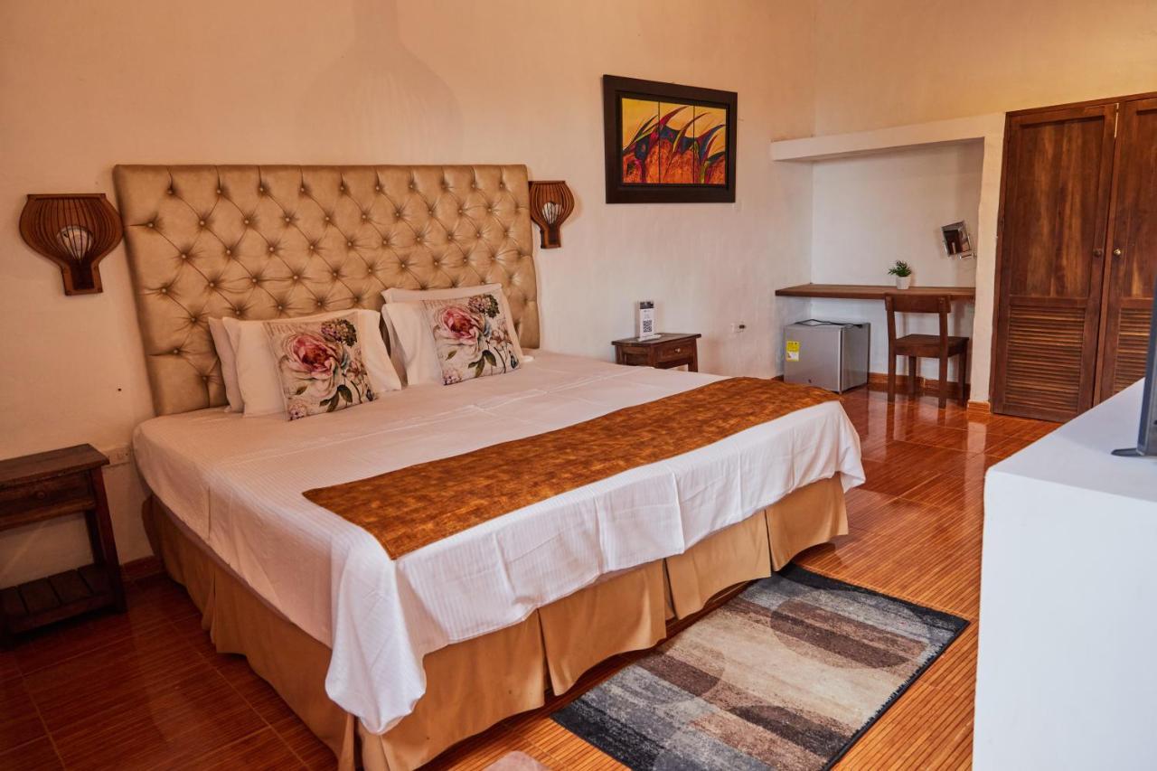 Hotel Santos De Piedra - Maranatha בריצ'ארה מראה חיצוני תמונה
