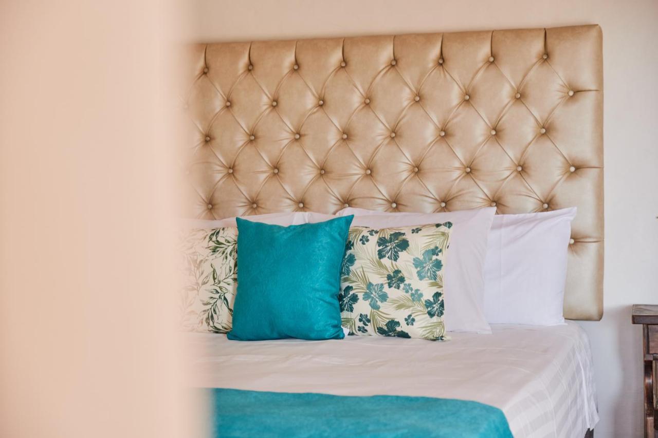 Hotel Santos De Piedra - Maranatha בריצ'ארה מראה חיצוני תמונה