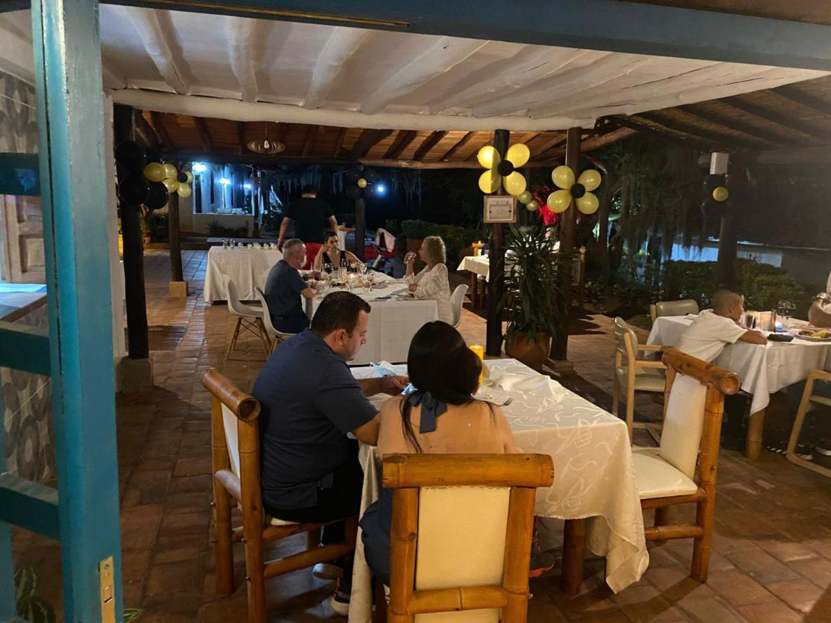 Hotel Santos De Piedra - Maranatha בריצ'ארה מראה חיצוני תמונה
