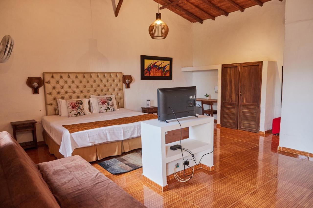 Hotel Santos De Piedra - Maranatha בריצ'ארה מראה חיצוני תמונה